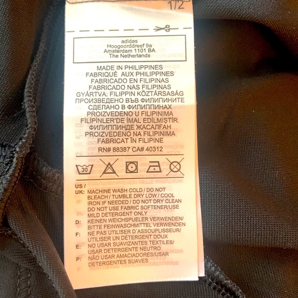 New with tags Adidas black crop top with draped open back - Picture 3 of 4